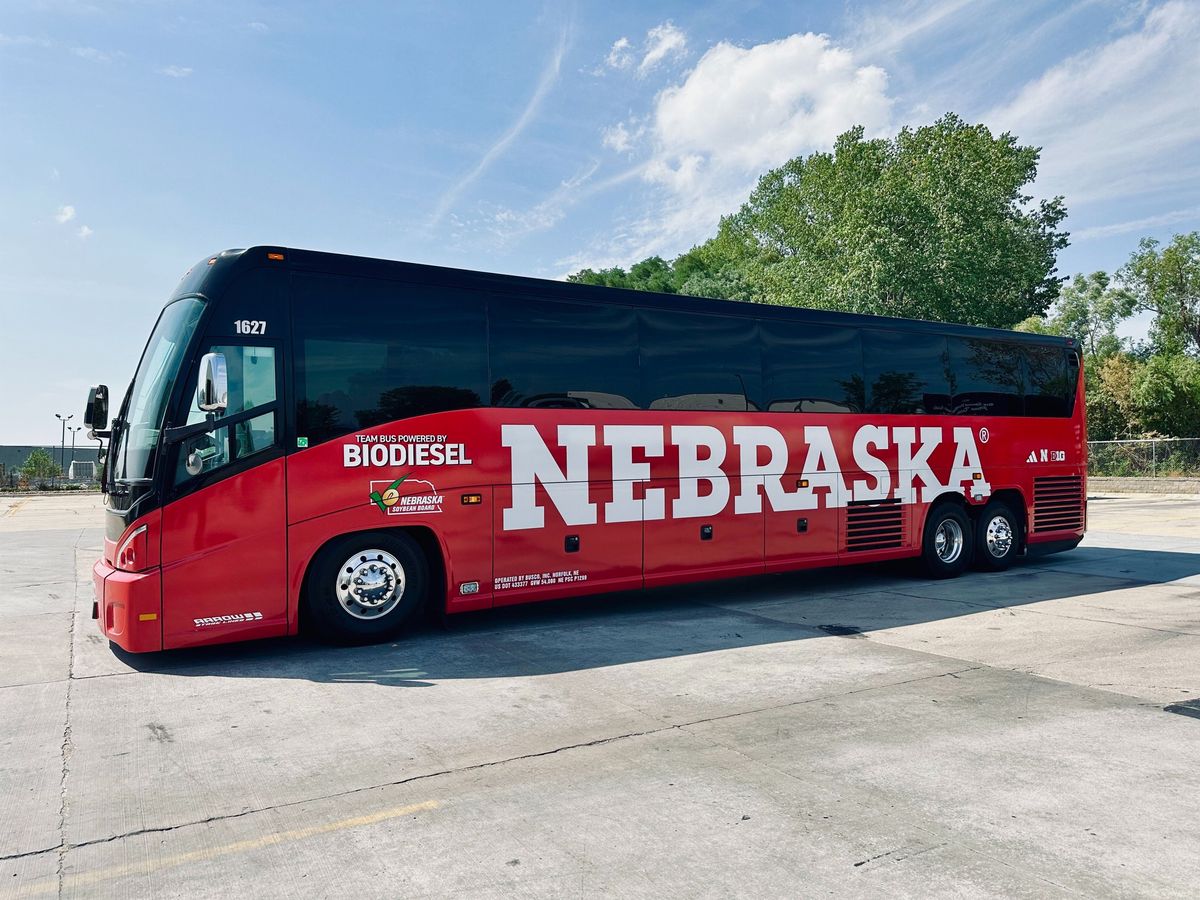 Husker Bus 3